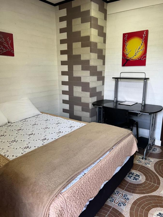 Hollywood Paradise Hotel Rionegro Zewnętrze zdjęcie