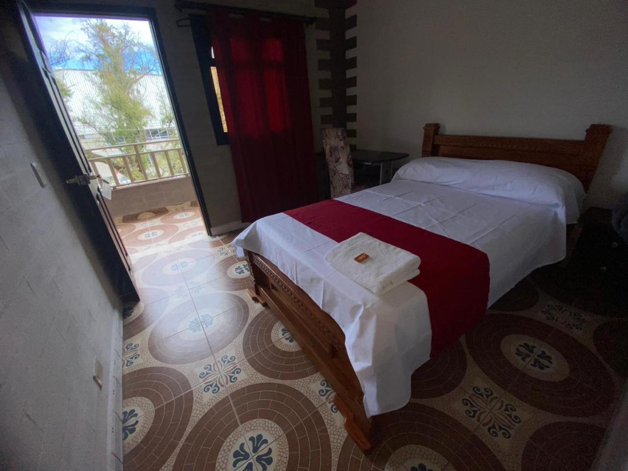 Hollywood Paradise Hotel Rionegro Zewnętrze zdjęcie